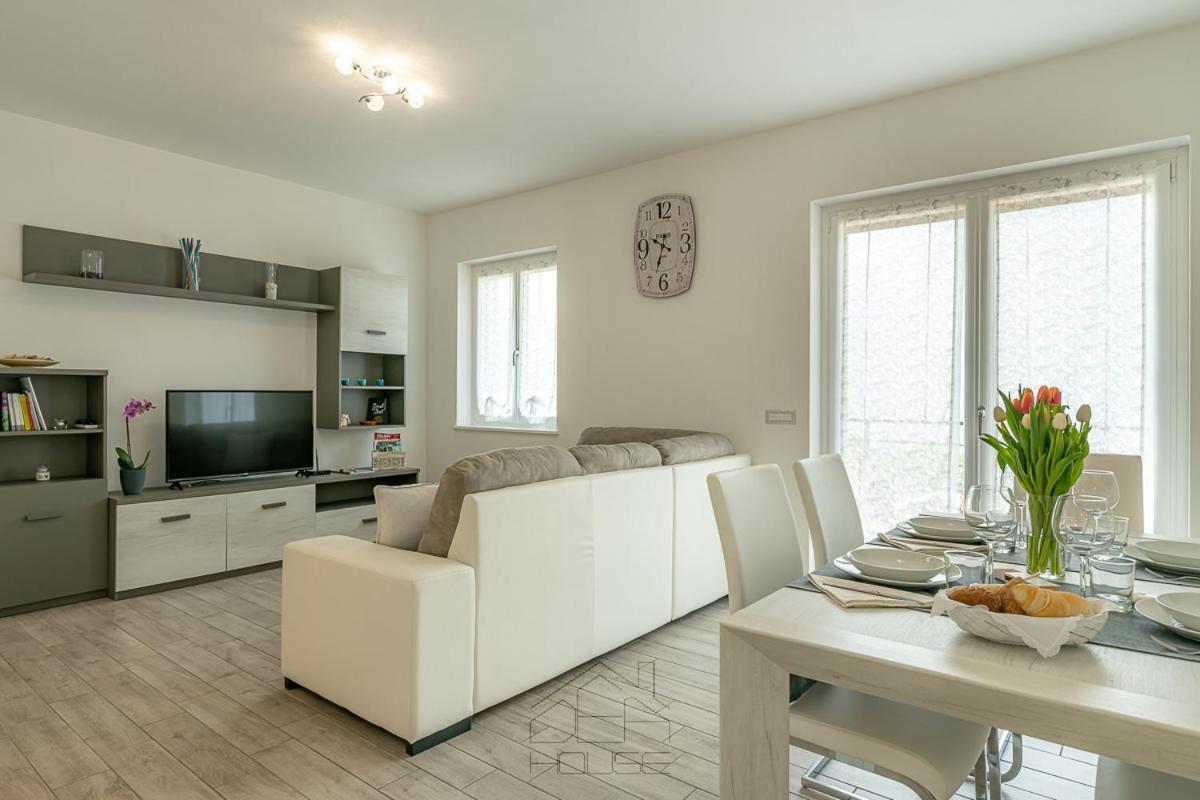 Dea House Apartman Nesso Kültér fotó