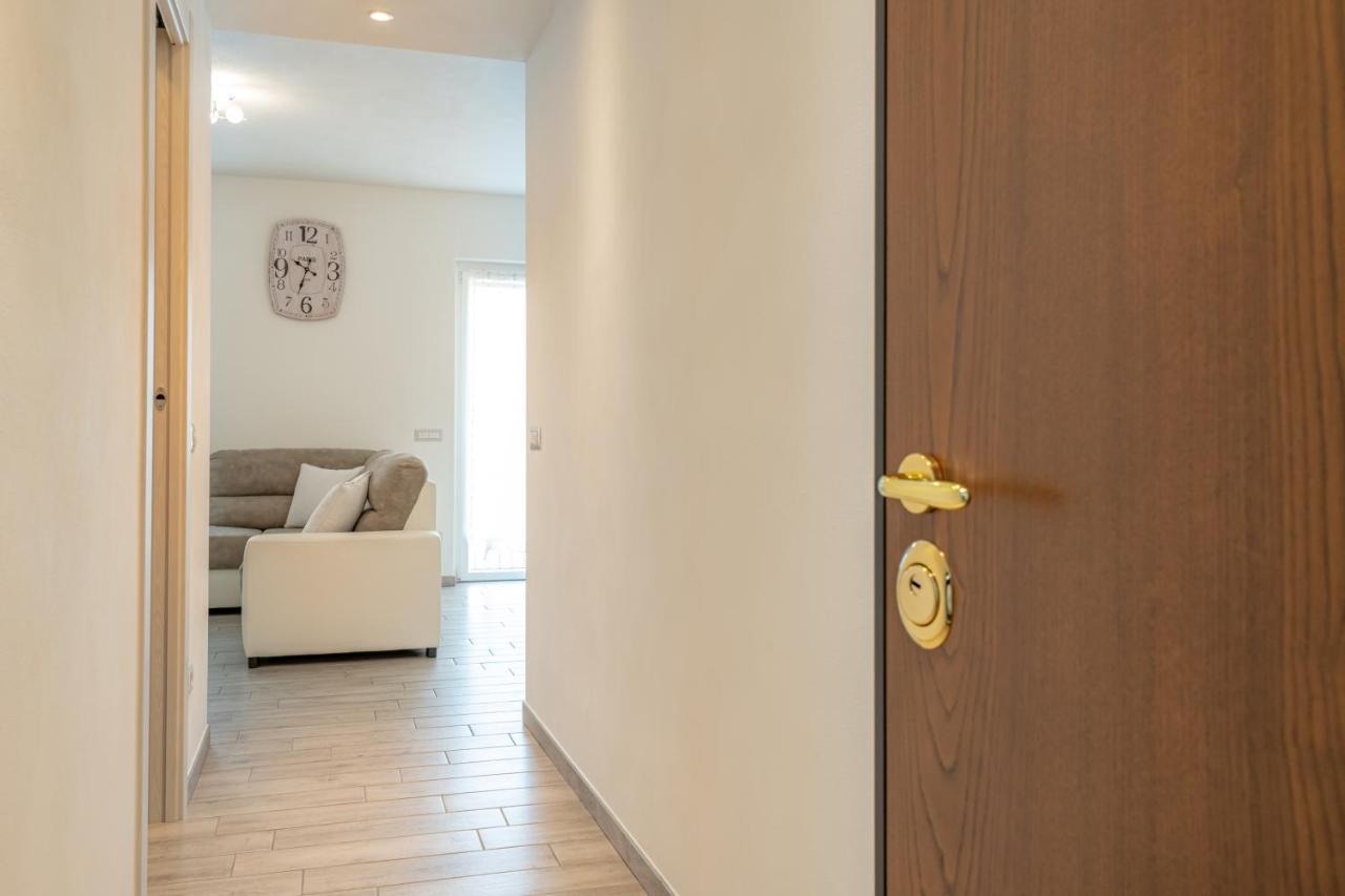 Dea House Apartman Nesso Kültér fotó