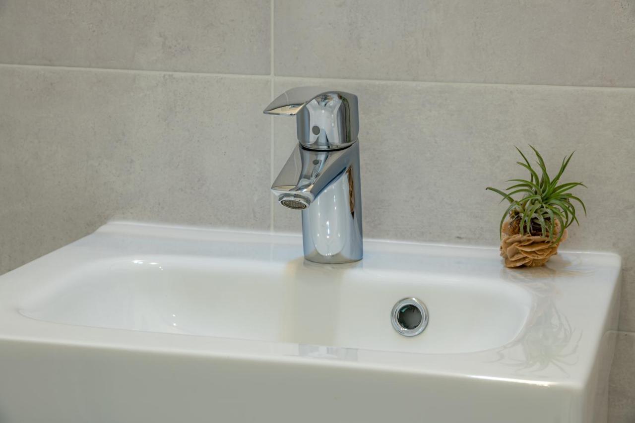 Dea House Apartman Nesso Kültér fotó