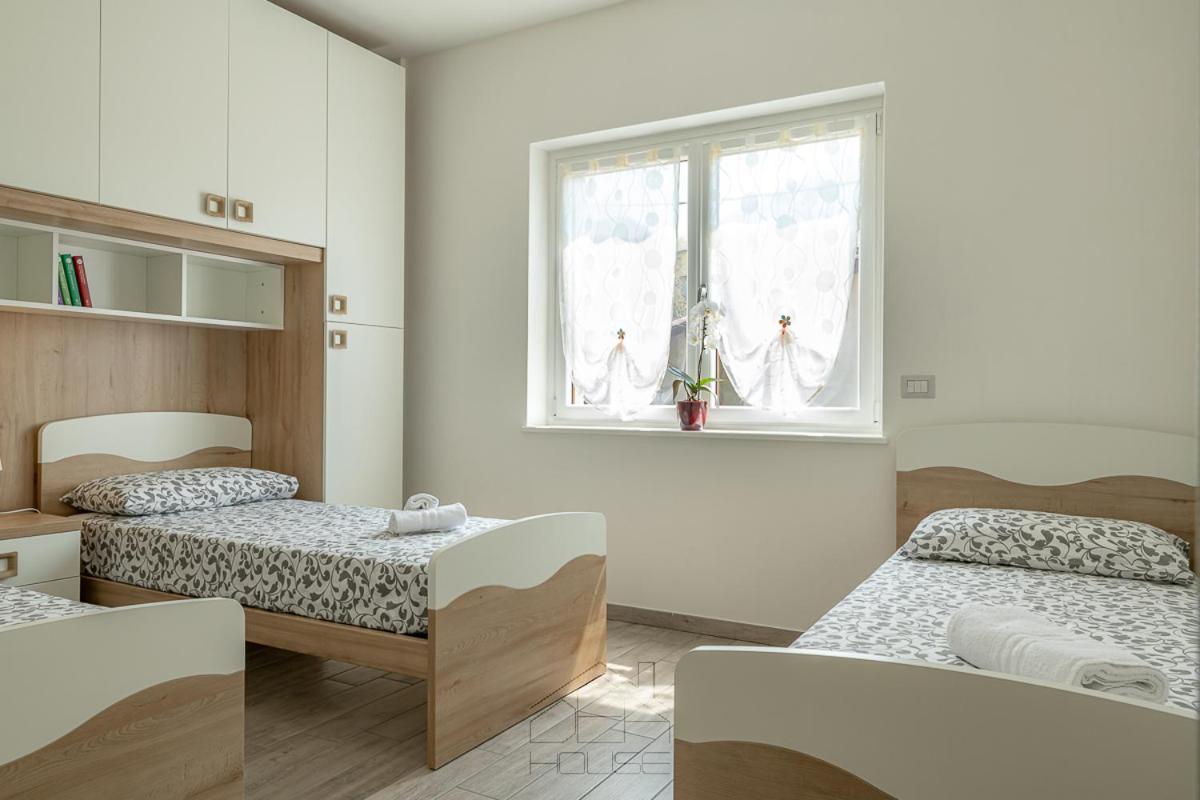 Dea House Apartman Nesso Kültér fotó