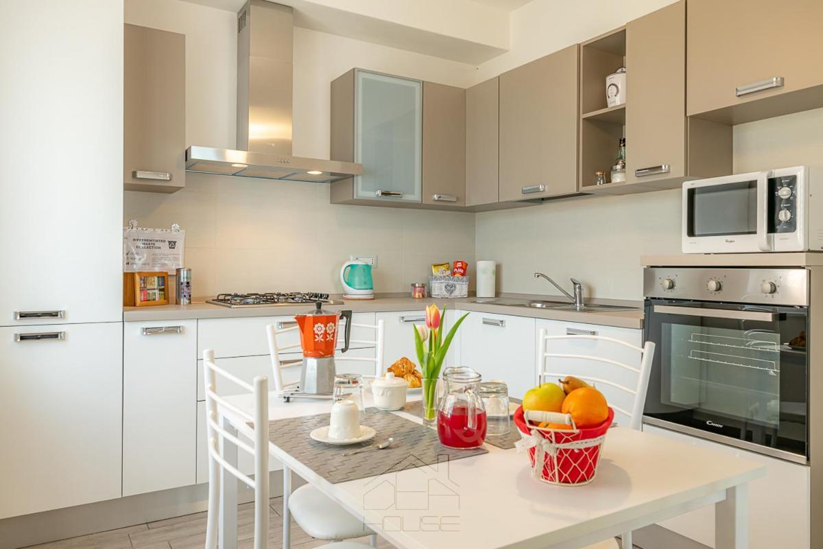 Dea House Apartman Nesso Kültér fotó